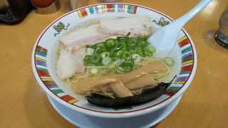 塩ラーメンがあっさりしておいしい