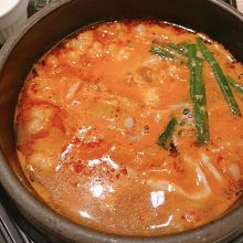 ホルモンスンドゥブ1,380円