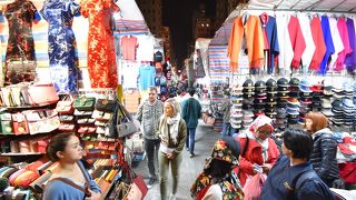 冷やかし半分に訪れる場所