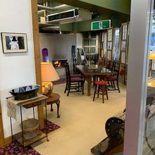 ホテルのロビー