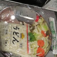 おそらくツアー客用。やや量は少ない・・・