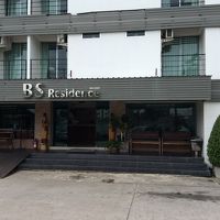 さらに料金が安い建物の方にフロントがあります。