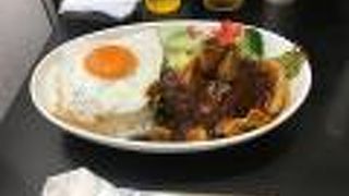 フレッシュアボカドロコモコを頂きました。