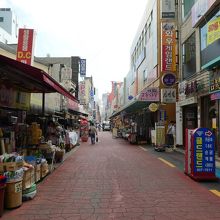 見渡す限りハングル。