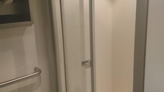 大幅に遅れてもアナウンスなし