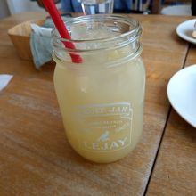 りんごジュース（490円）