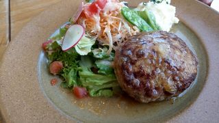 夙川でおしゃれなカフェランチ