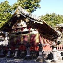 倉庫なだけあって、がっしり。