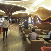 スカイラウンジ (シャージャラル国際空港)