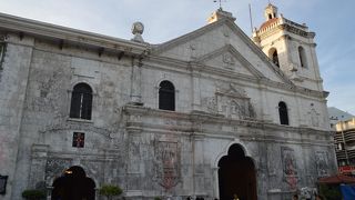 フィリピン最古の教会だそうです。
