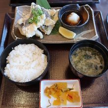 白身魚の唐揚げおろしポン酢定食