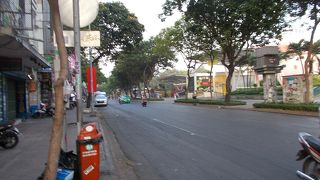 旧市街地の南側のエリアをつないでいます。