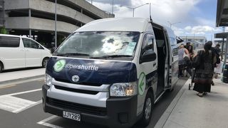 エアポートシャトル (乗合タクシー)