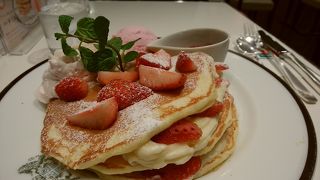 6階にイノダコーヒー店があります。