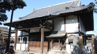 町中にあるが落着いた雰囲気のお寺