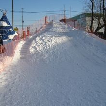 お子様にはこちらで遊んで頂きましょう( ´∀｀ )。