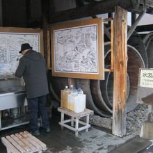 地元民はお水を汲みに来ることも多いです( ´∀｀ )。