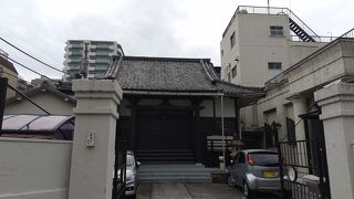 日本らしい趣ある建物