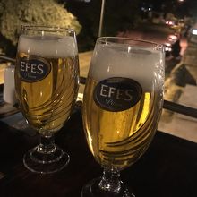 ドラフトのEFESSビールが美味しかったです