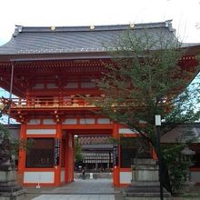 南桜門の様子です。