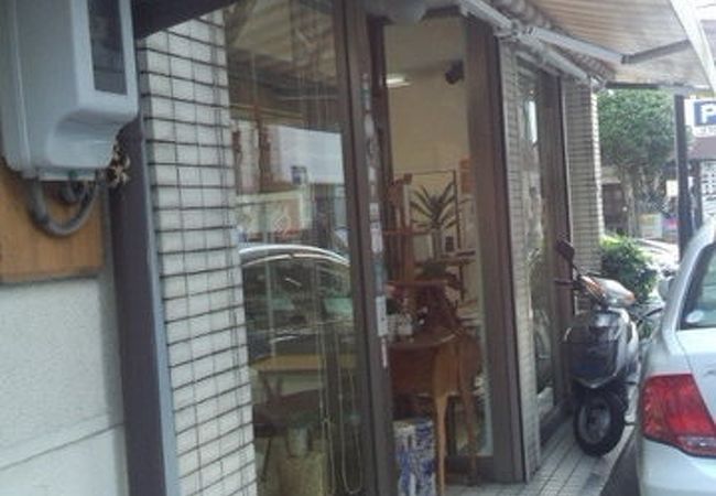 ほっとする感じのパン屋さん。