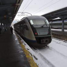 雪のため大幅遅延