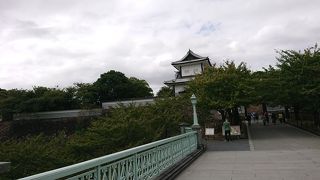 広い公園