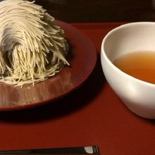 新栗の季節のみに頂けるモンブラン朱雀