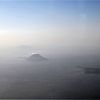 お隣の硫黄岳は今も噴煙を上げているのですね。