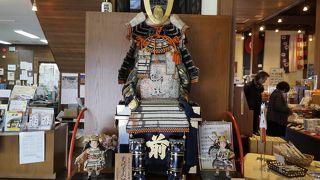 入りやすい情報館