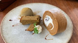 散策に疲れたら・・・