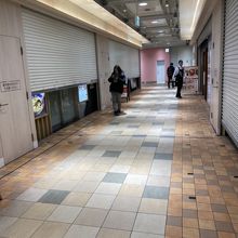 朝のエキュート品川