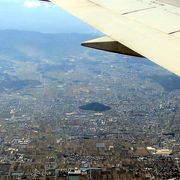 上から見ても耳成山は整った形でした。