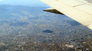 上から見ても耳成山は整った形でした。