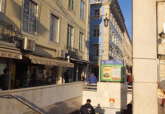 ロシオ駅 クチコミ アクセス 営業時間 リスボン フォートラベル