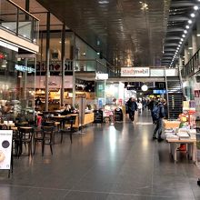 フライブルクのエキナカ