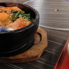 石焼ビビンバランチ。