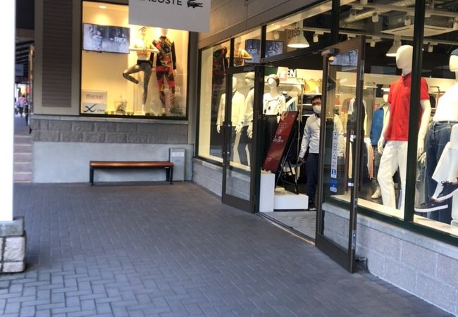 ラコステ 御殿場プレミアムアウトレット店 クチコミ アクセス 営業時間 御殿場 フォートラベル