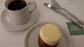 落ち着かないけど、美味しい！