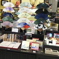 横山 (成田空港第二ビル店)