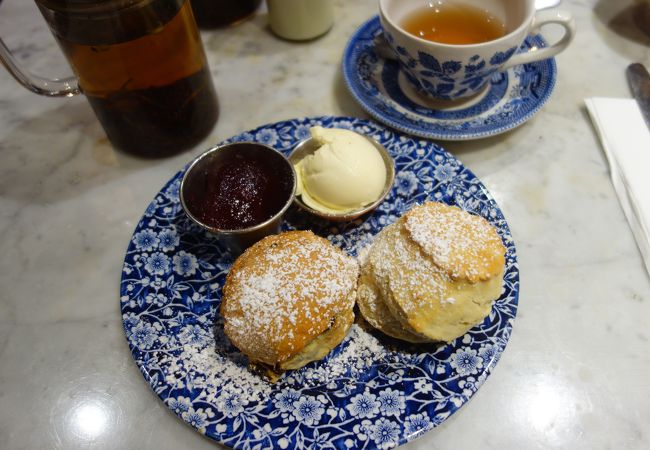 カフェ リバティ