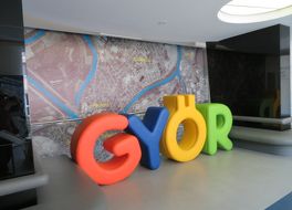 観光案内所 (ジュール)