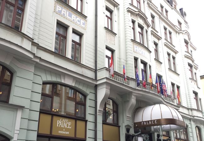 ビストロ パレス