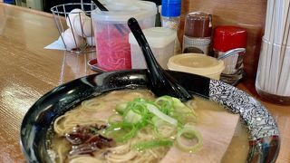 スープ薄い！ラード脂が大量すぎてギドギドだわー