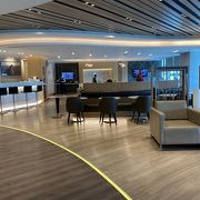 Ahlein Premium Loungeがおすすめ！