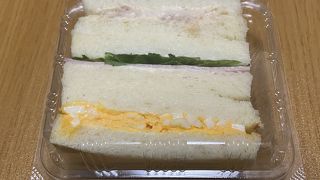 DAiSYのサンドイッチ