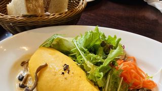 お洒落な空間で日本橋ランチ