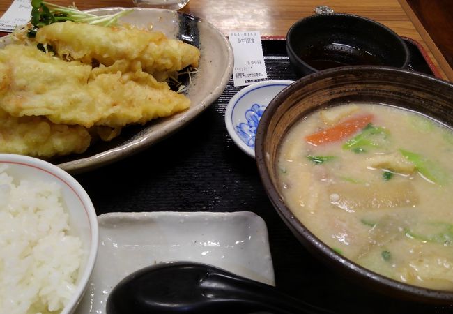 かす汁の具は豚汁だった