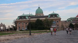 誰もが知るような名作は無い