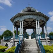 鶴舞公園の中にある歴史的建物の一つ